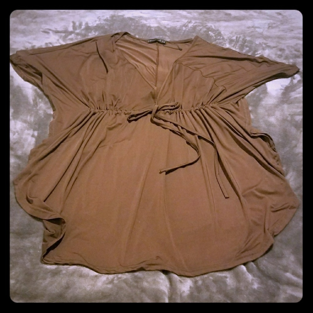 BNWOT Chocolate brown tunic length top 24